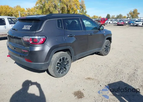 2020 Jeep Compass Trailhawk 4X4 from USA, damaged, VIN 3C4NJDDB4LT167152